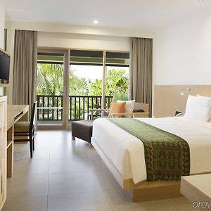 King Standard Garden View Balcony